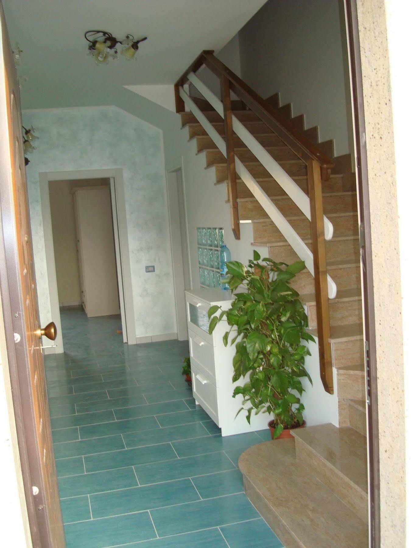 Guest House Mare E Luna Fiumefreddo Bruzio Exterior photo