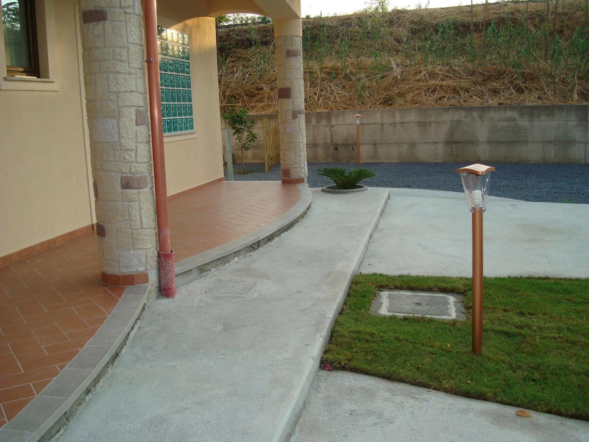 Guest House Mare E Luna Fiumefreddo Bruzio Exterior photo